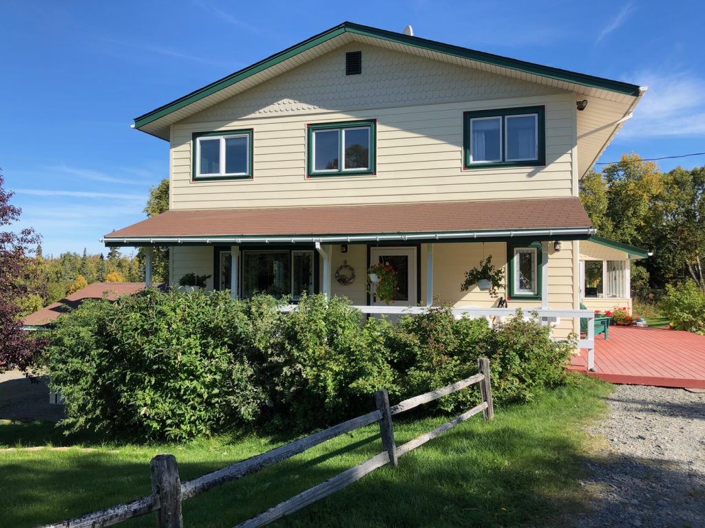 Antique Ivory Joyce Residence Standard Siding