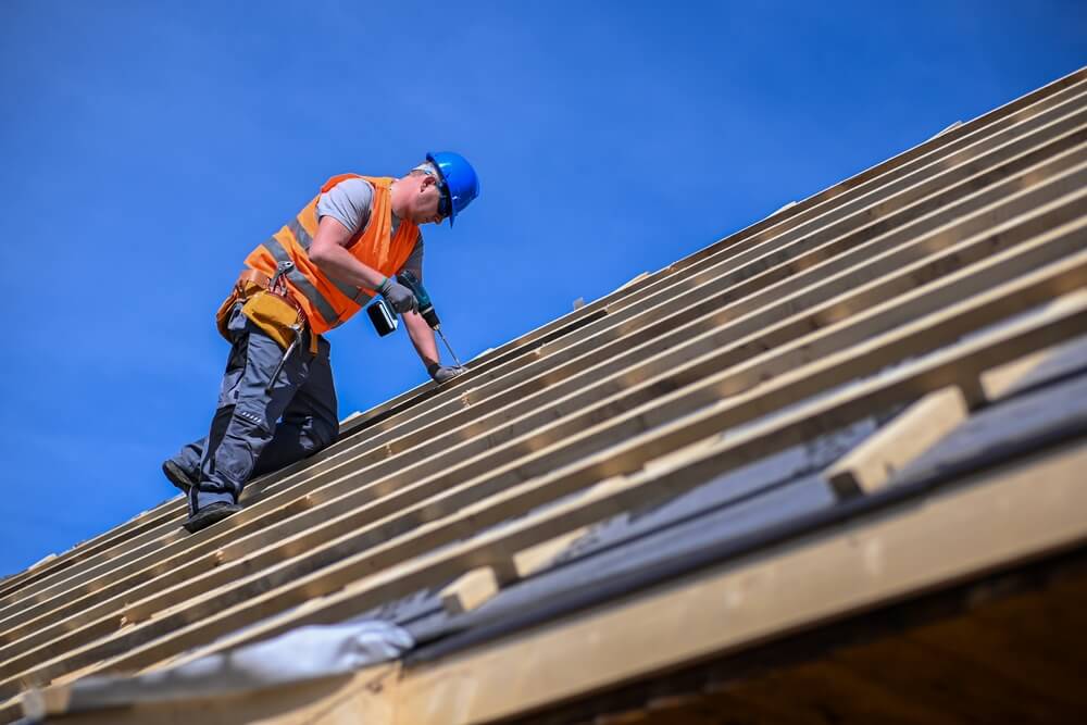 negotiate roof replacement with insurance